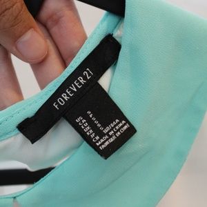 Forever 21 Dresses - Forever 21 Pleated Dress w/ Peter Pan Collar Forever 21 Dresses - Forever 21 Pleated Dress w/ Peter Pan Collar